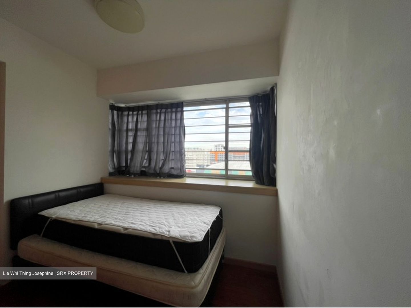 Le Crescendo (D14), Condominium #588178551